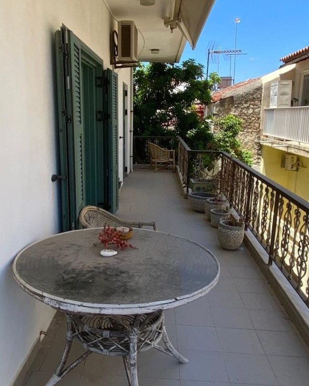 Listing photograph 4 of 29 of the house in Kalyves, published by Crete Island Real Estate.