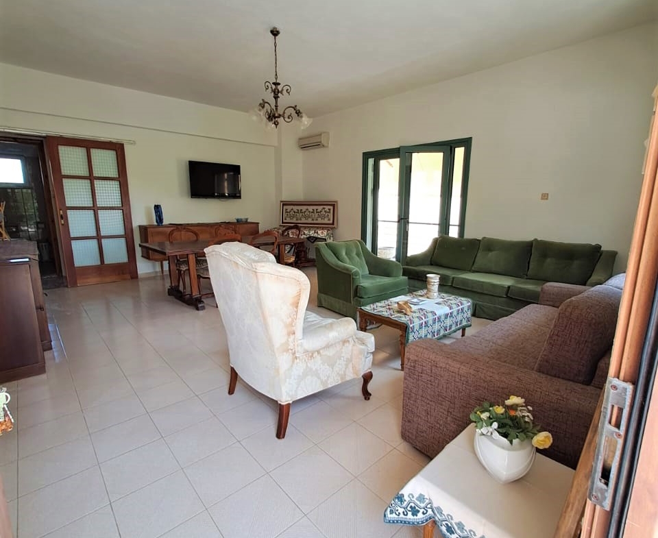 Listing photograph 9 of 29 of the house in Kalyves, published by Crete Island Real Estate.