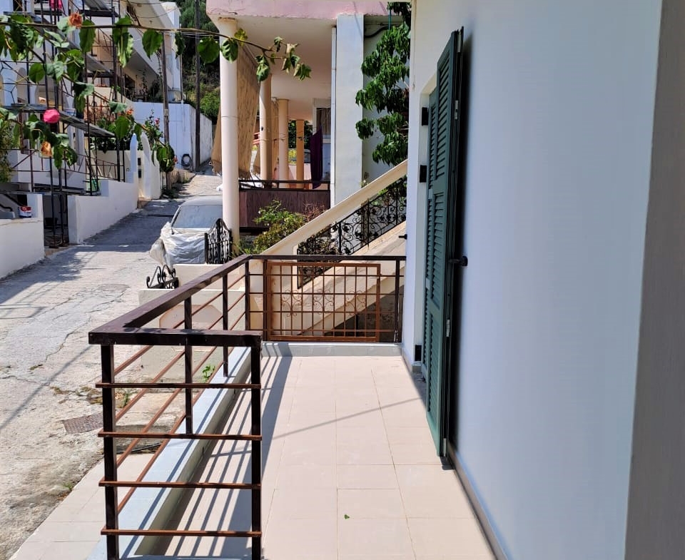 Listing photograph 27 of 29 of the house in Kalyves, published by Crete Island Real Estate.