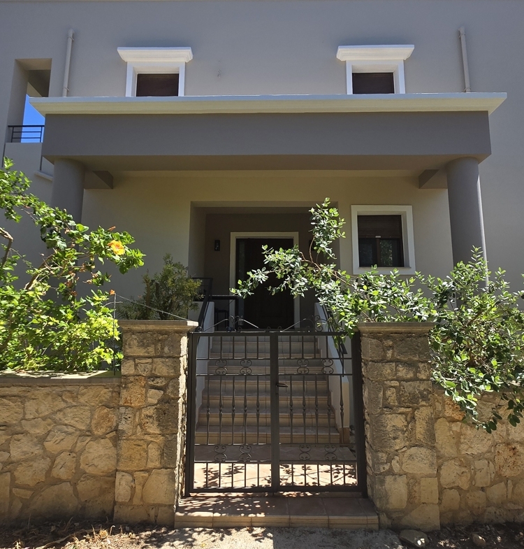 Listing photograph 2 of 50 of the house in Provarma, published by Crete Island Real Estate.