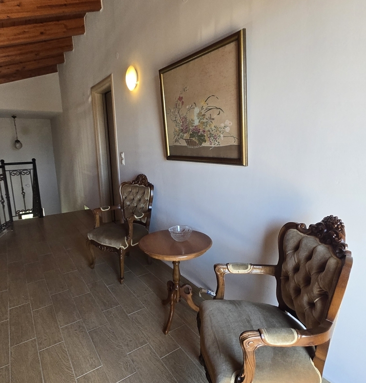 Listing photograph 15 of 50 of the house in Provarma, published by Crete Island Real Estate.