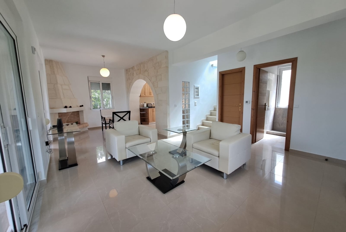 Listing photograph 7 of 42 of the house in Kambia, Apokoronas, published by Crete Island Real Estate.