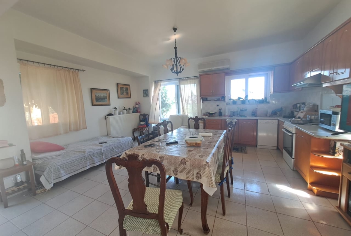 Listing photograph 8 of 31 of the house in Neo Chorio, Apokoronas, published by Crete Island Real Estate.