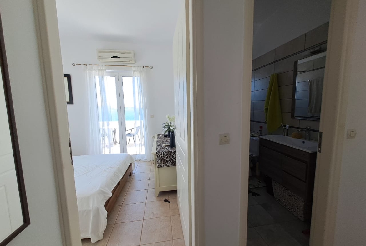 Listing photograph 21 of 47 of the house in Kokkino Chorio, published by Crete Island Real Estate.