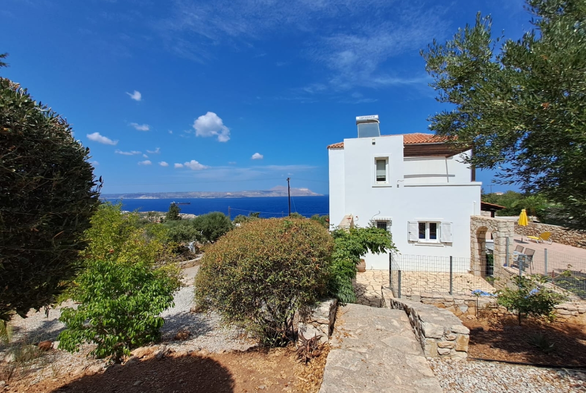 Listing photograph 43 of 47 of the house in Kokkino Chorio, published by Crete Island Real Estate.
