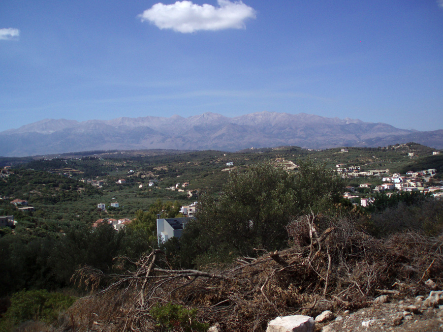 almyria plot for sale walking distance to the beach 2