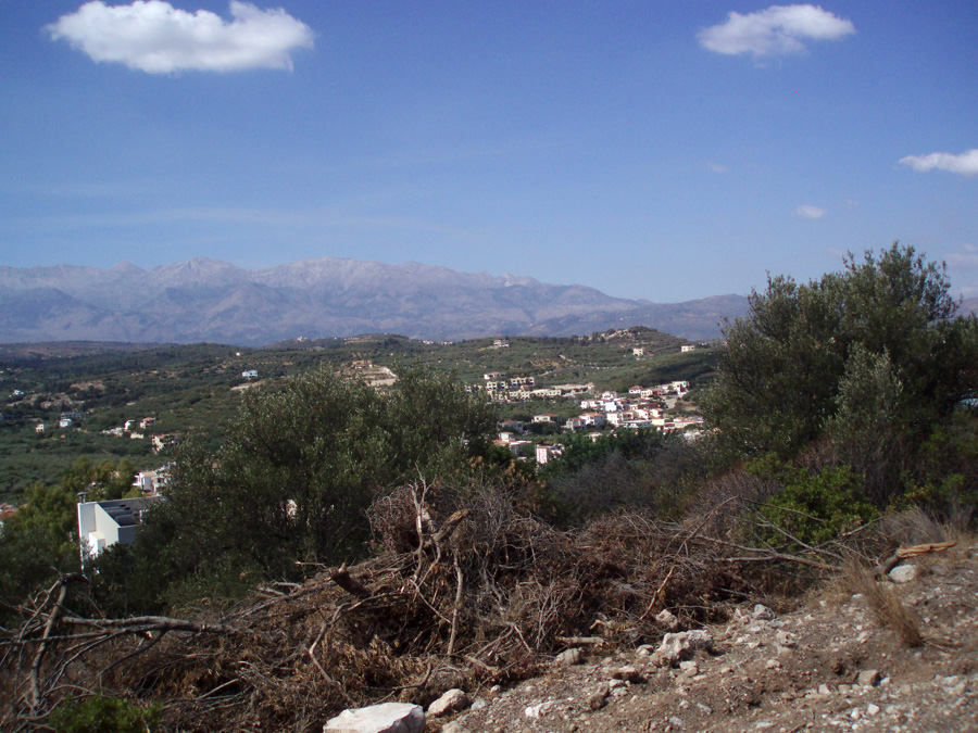 almyria plot for sale walking distance to the beach 4