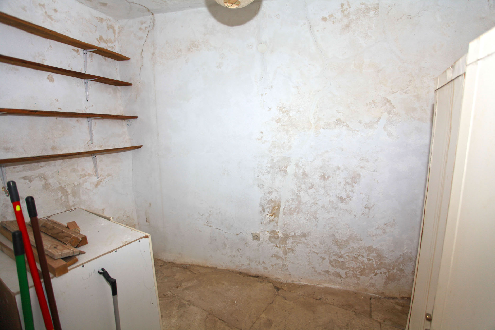 13 back room ground floor