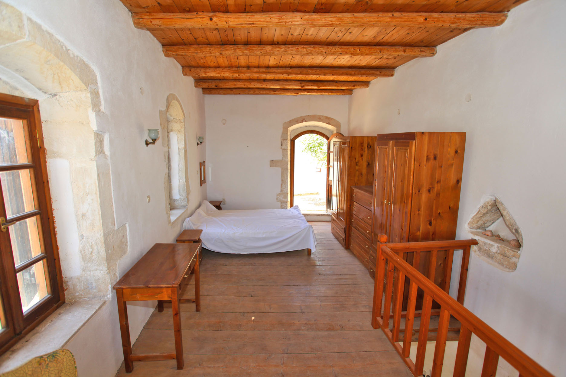 14 bedroom first floor