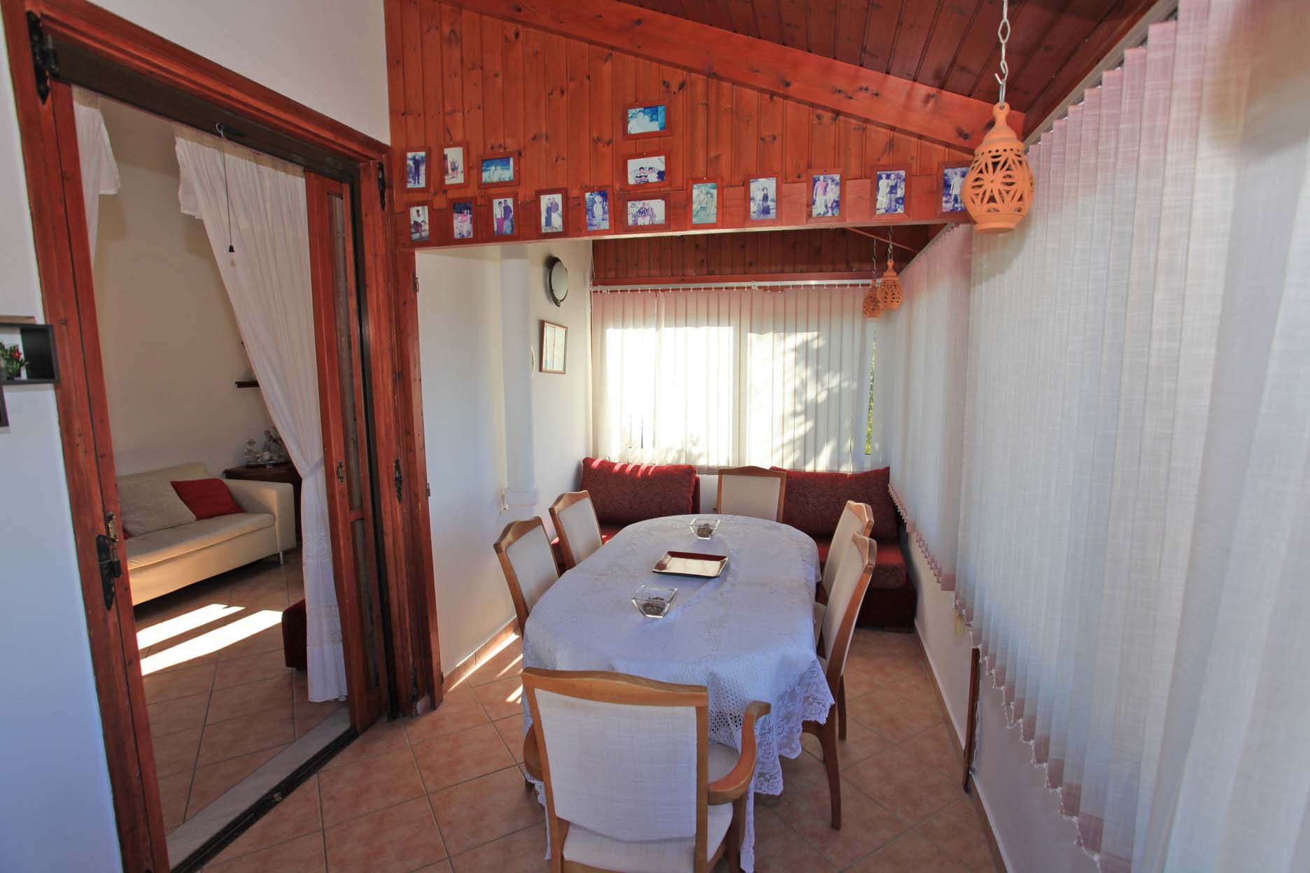 21 dining room 2