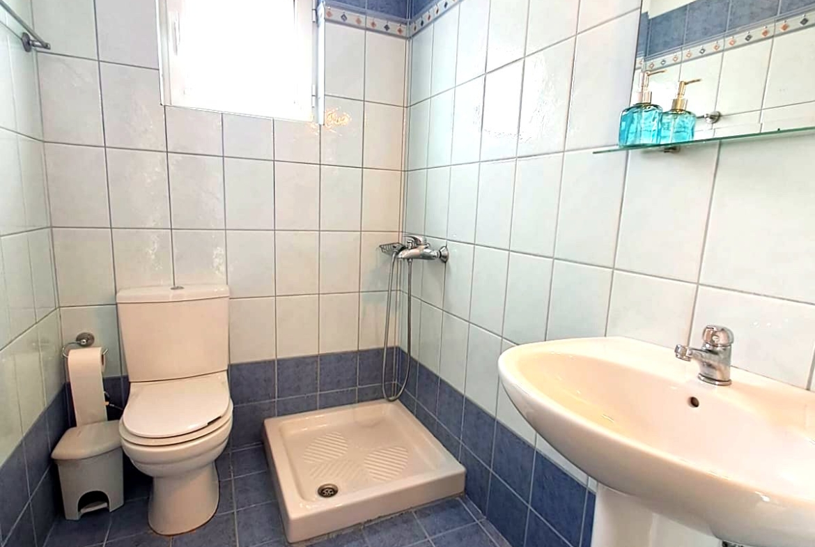 11 bathroom 1