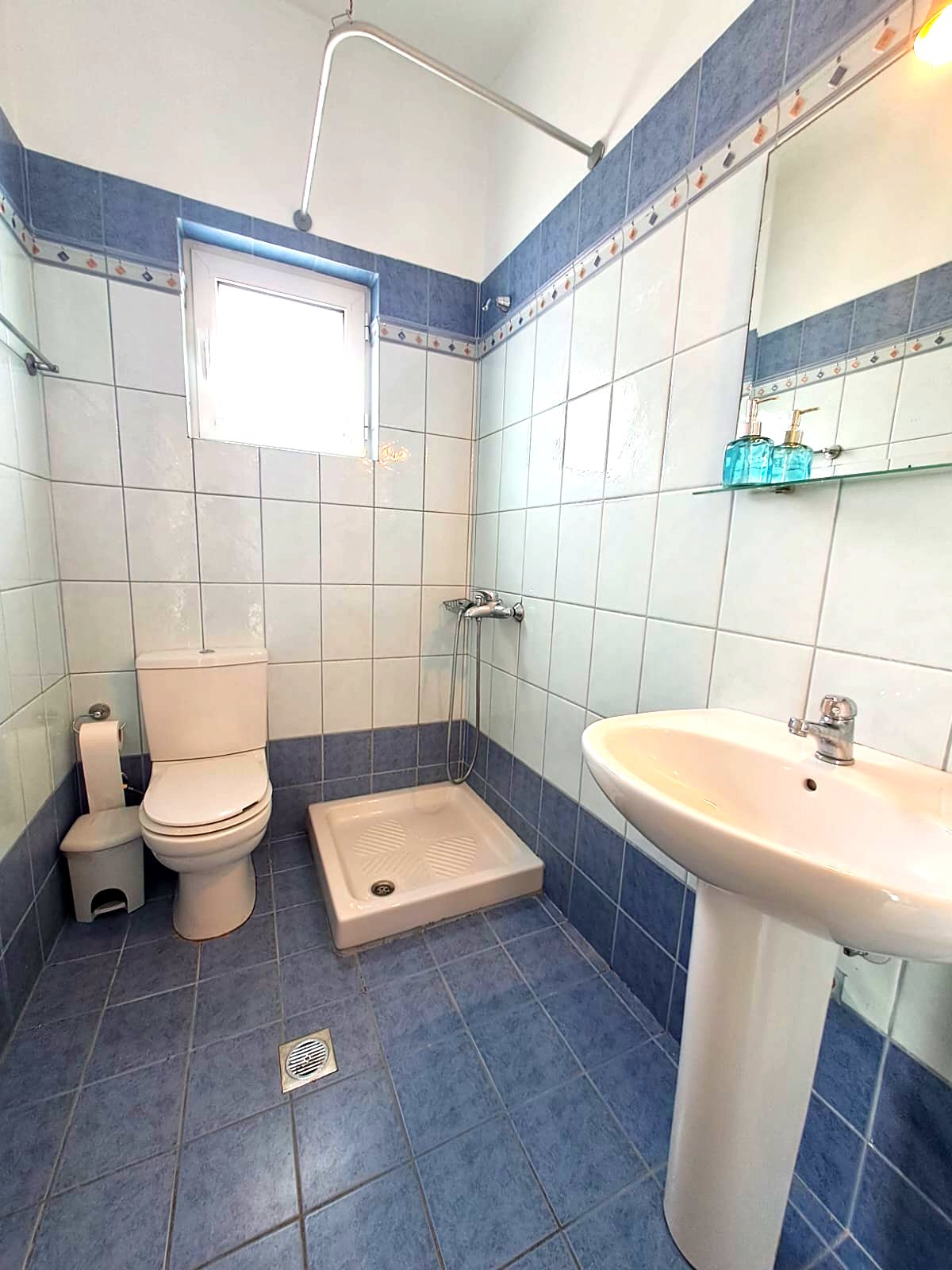 11 bathroom 1
