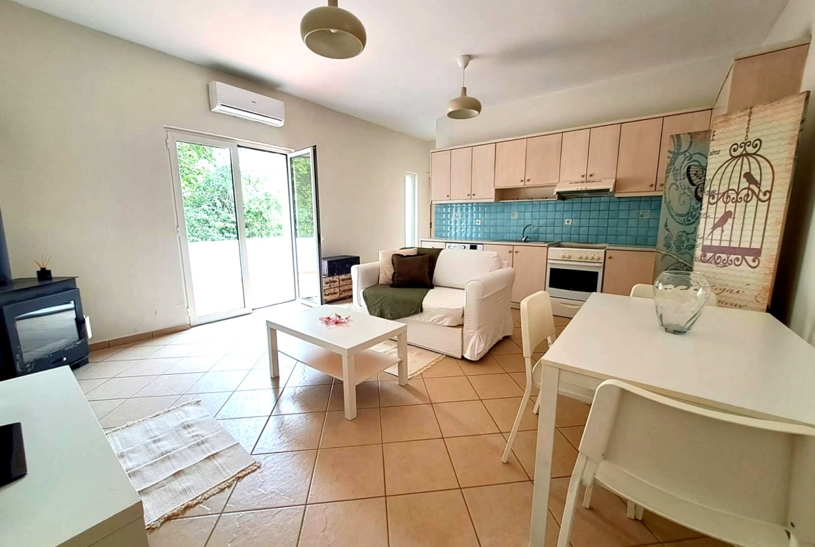 18 living room 4