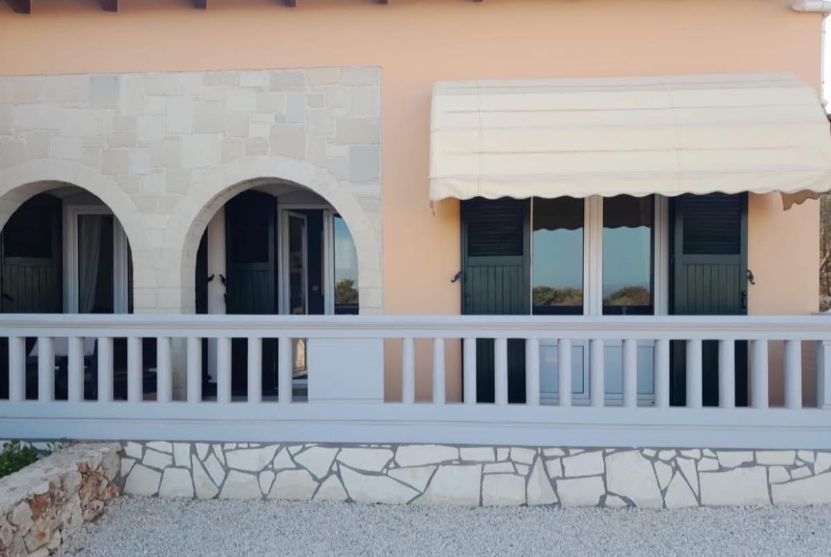 Listing photograph 6 of 31 of the house in Kambia, Apokoronas, published by Crete Island Real Estate.