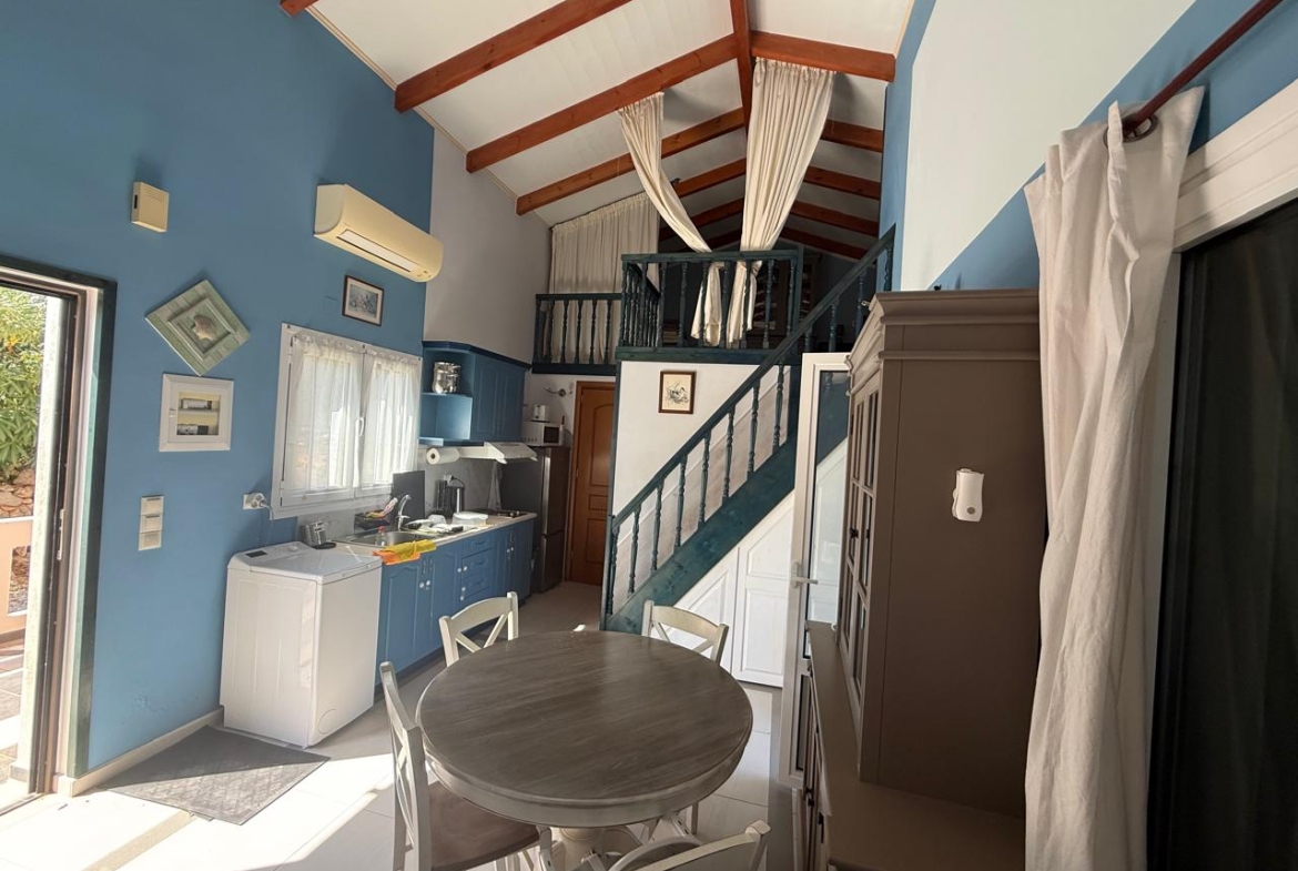 Listing photograph 12 of 31 of the house in Kambia, Apokoronas, published by Crete Island Real Estate.