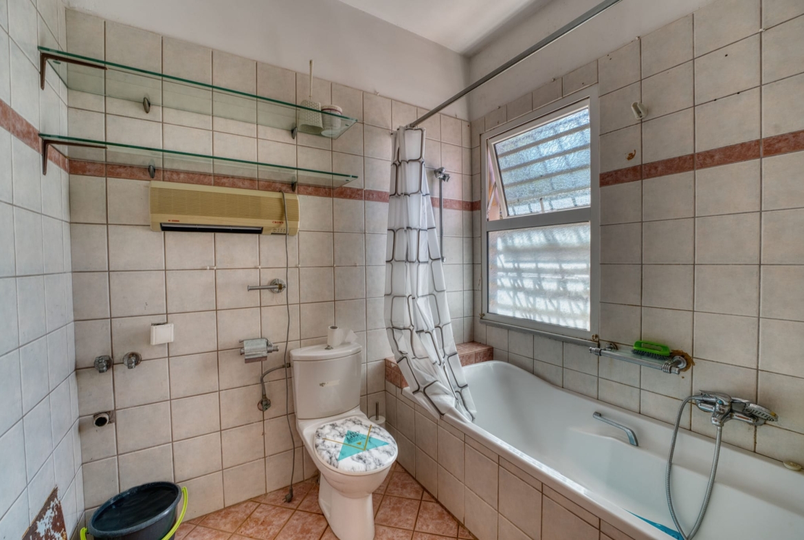 cam04619 hdr