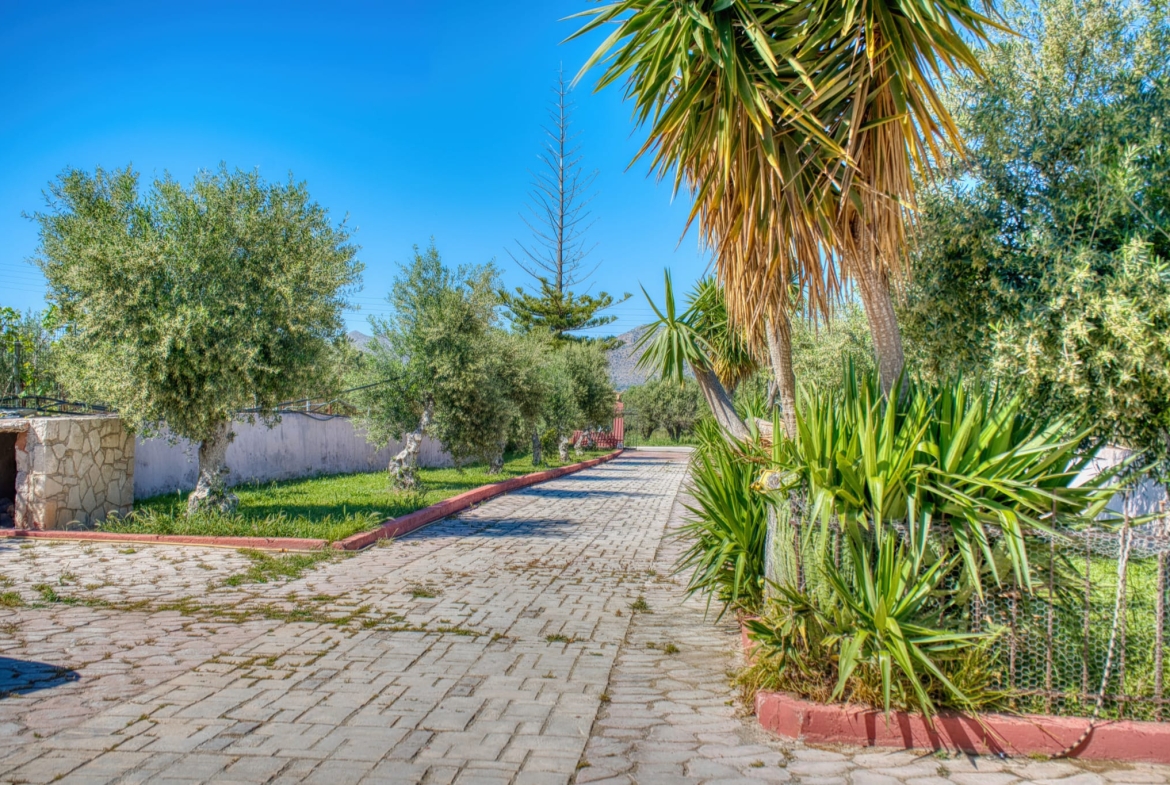 cam04644 hdr