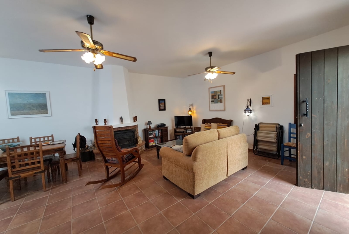 Listing photograph 6 of 30 of the house in Vamos, published by Crete Island Real Estate.