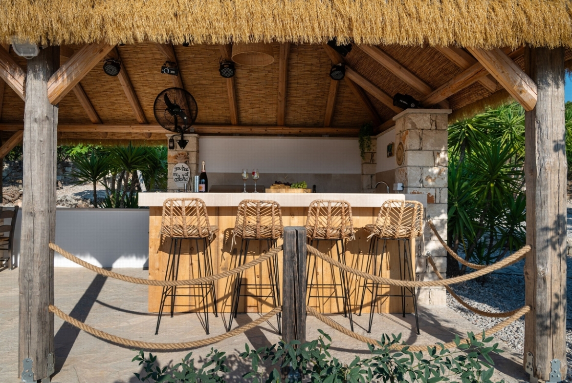 Listing photograph 7 of 50 of the house in Vamos, published by Crete Island Real Estate.