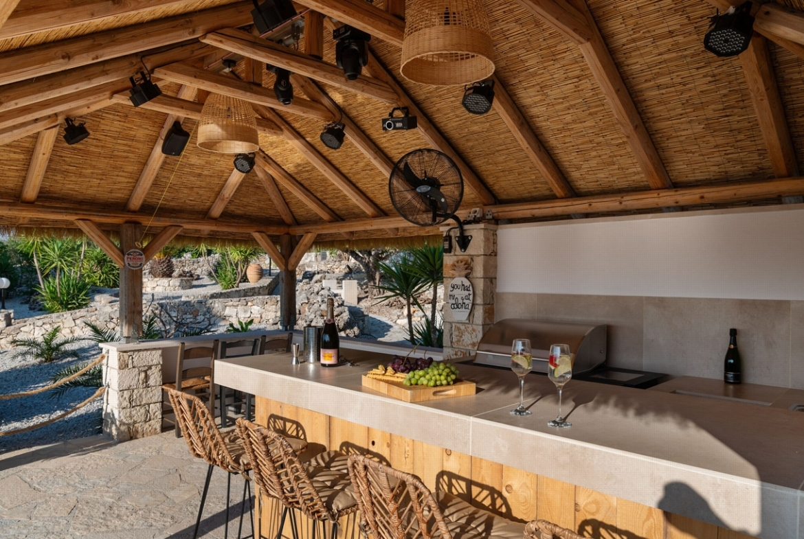 Listing photograph 10 of 50 of the house in Vamos, published by Crete Island Real Estate.