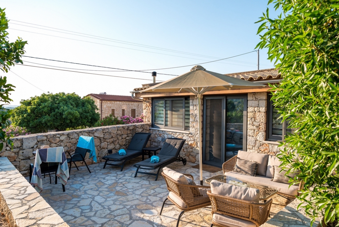 Listing photograph 16 of 50 of the house in Vamos, published by Crete Island Real Estate.