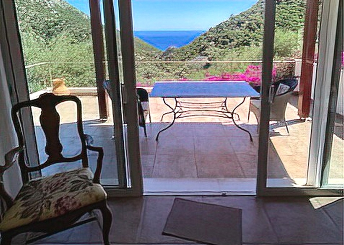 Listing photograph 15 of 36 of the house in Anydri, published by Crete Island Real Estate.